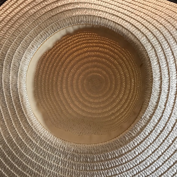 Sun hat - Picture 2 of 2